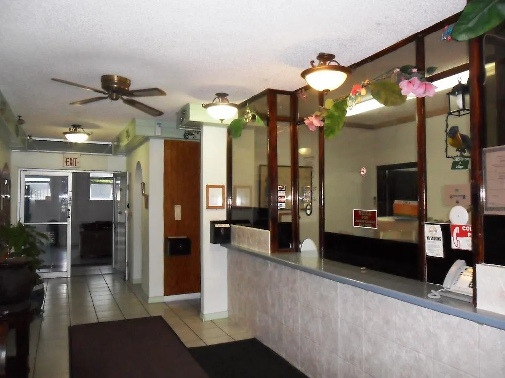 Red Carpet Inn Select - Nassau