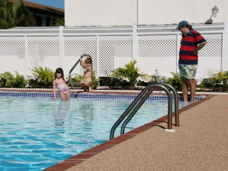 Red Carpet Inn Select - Nassau
