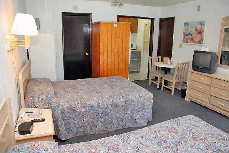 Red Carpet Inn Select - Nassau 2*,  Bahamas