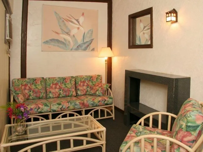Red Carpet Inn Select - Nassau