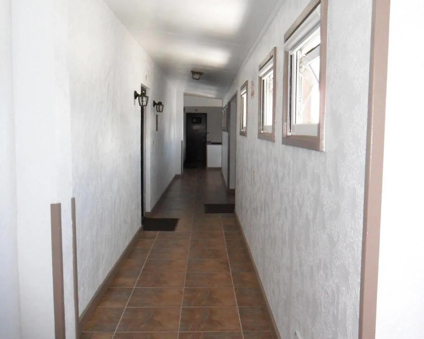 Red Carpet Inn Select - Nassau